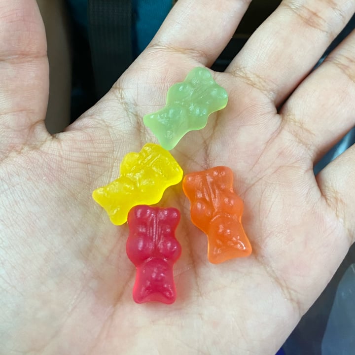 photo of Free From Fellows Free From Fellows Gummy Bears shared by @scynsa on  22 Nov 2021 - review