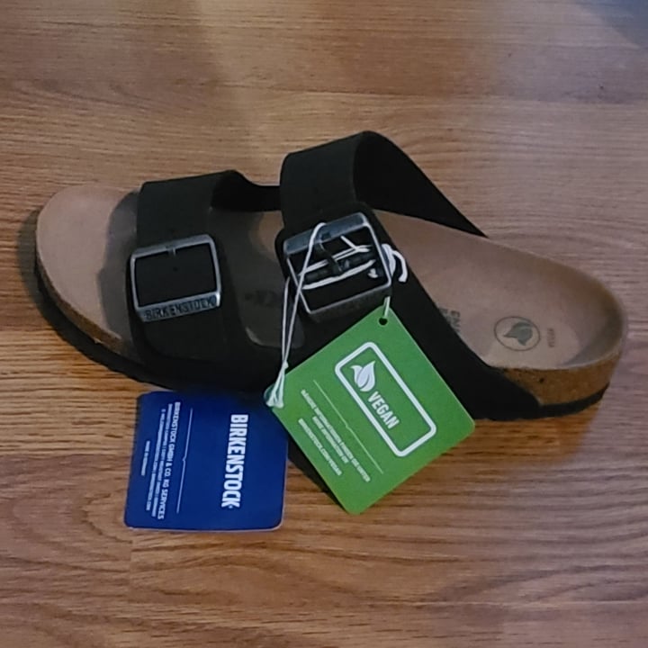 review photo of Birkenstock Arizona Vegan shared by @mariavegan4ever on 29 Jun 2021 - review