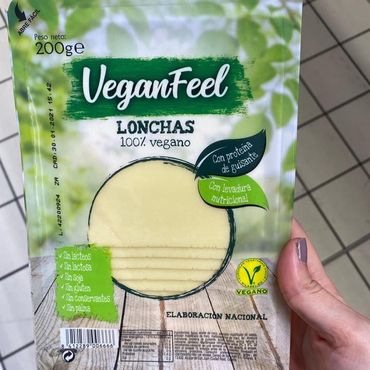 photo of Vegan Feel Lonchas 100% Veganas Queso shared by @gororiddle on  30 Oct 2020 - review