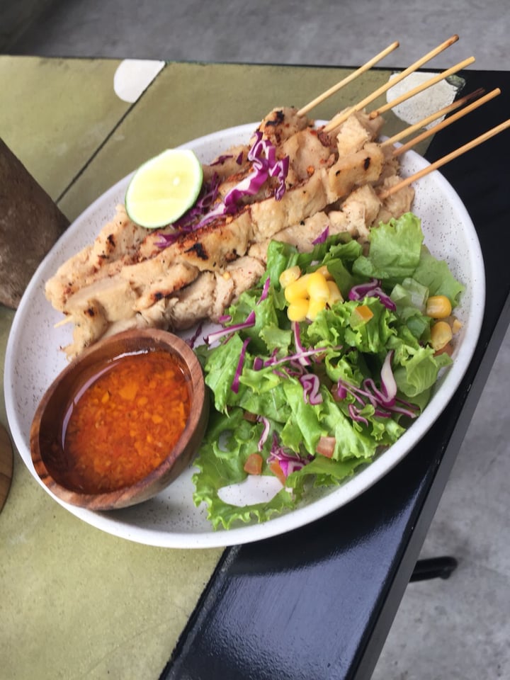 review photo of Burgreens Express Dharmawangsa Max Chick'n Satay (Sambal Taichan) shared by @nataliestewart on 17 Dec 2019 - review