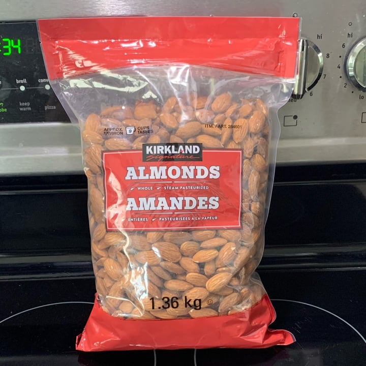 photo of Kirkland Signature Almonds shared by @nbacha on  08 Jul 2022 - review
