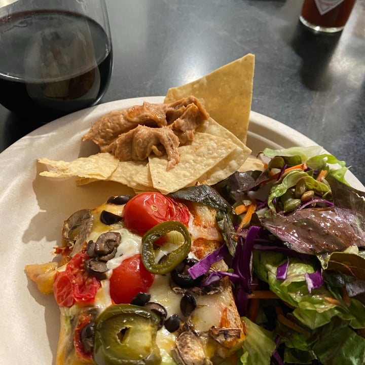 review photo of MOD Pizza Pizza shared by @anginnapa on 29 Apr 2020 - review