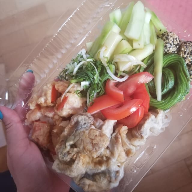 「Chirashi Acevichado」の料理の写真