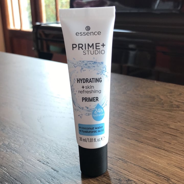 photo of Essence  Primer hidratante shared by @asia7 on  17 Feb 2022 - review