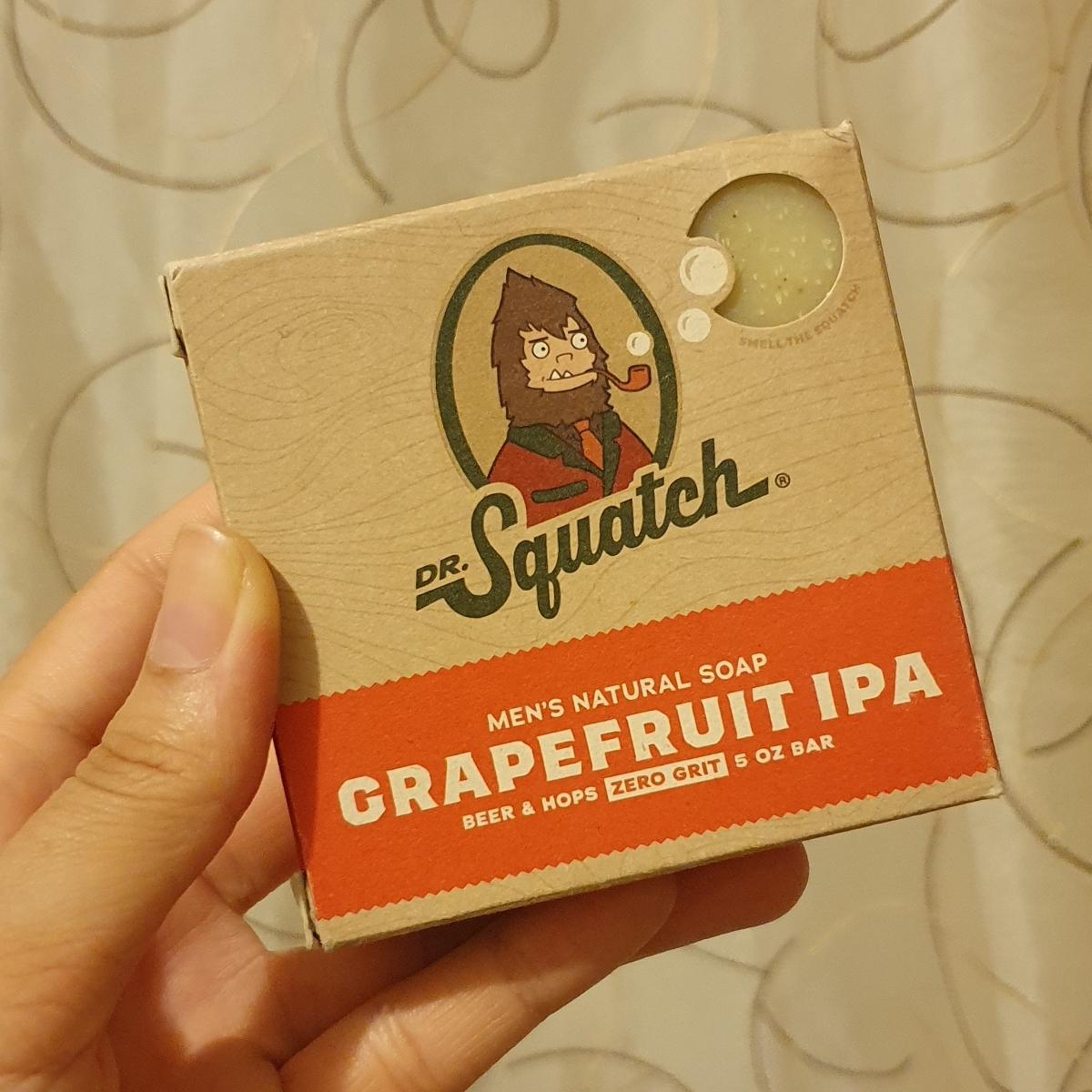 Dr. Squatch Grapefruit IPA Bar Reviews abillion