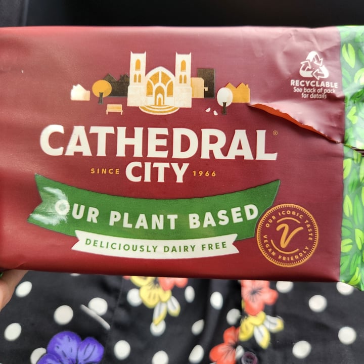photo of ASDA cathedral vegan cheese shared by @demimoore on  16 Sep 2022 - review