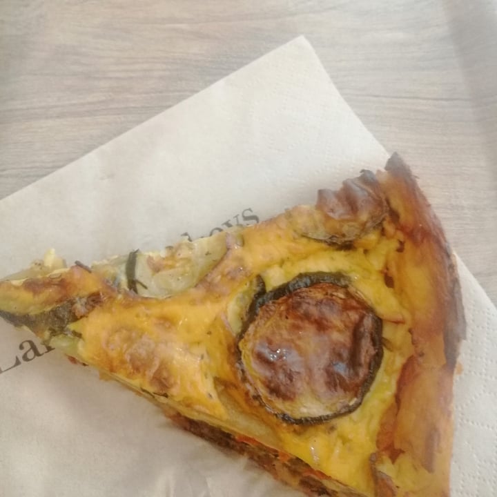 photo of Land&Monkeys Quiche shared by @lavinia88 on  13 May 2022 - review