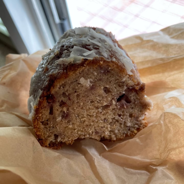 photo of Clementine Bakery gluten free daily pastry shared by @veganfoodcrazy on  21 May 2022 - review