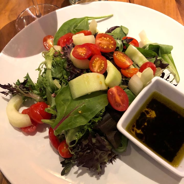 photo of Pacino's Funghi Pizza (ordered without cheese) shared by @rachelyoritomi on  09 Dec 2019 - review