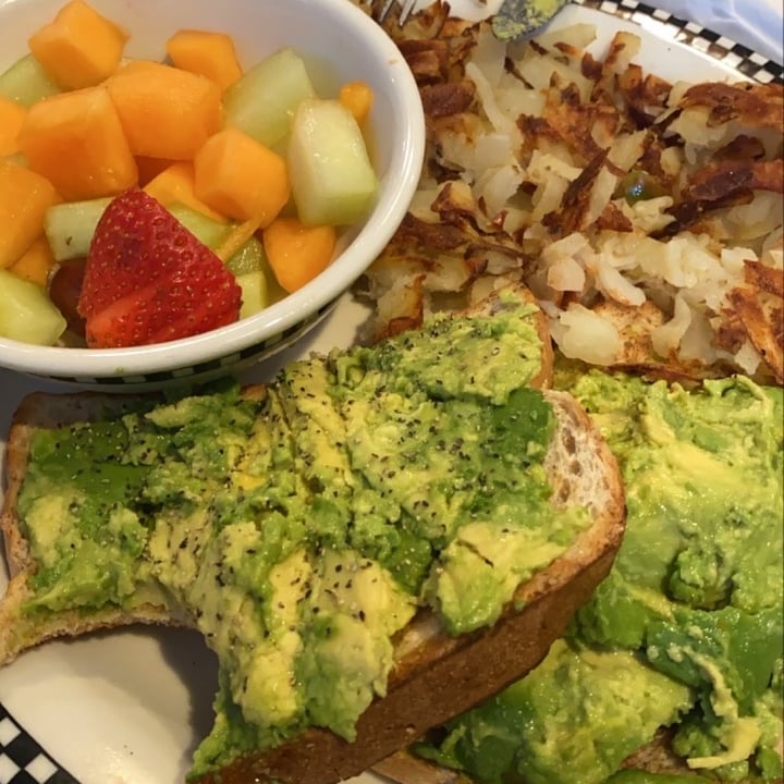 photo of Draper Black Bear Diner Avocado Toast shared by @xbriannax on  26 Jul 2021 - review