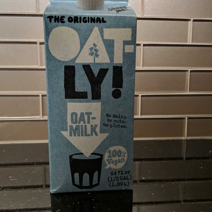 photo of Oatly Organic Oat Drink shared by @dianem05 on  14 Apr 2021 - review