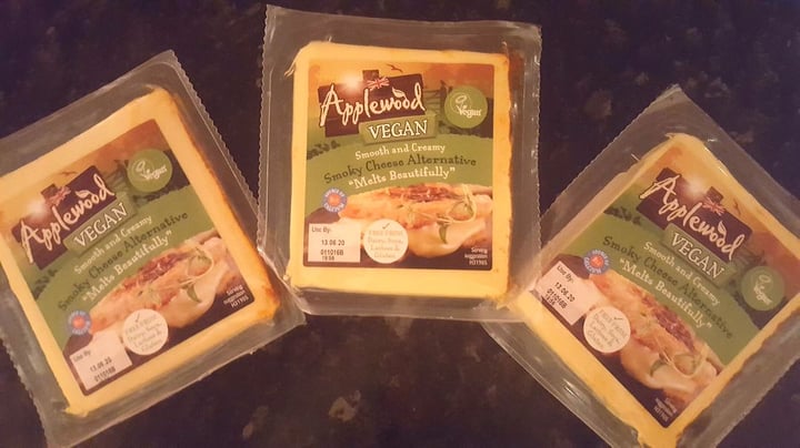 photo of Applewood Applewood Vegan Smoky Cheese Alternative  shared by @kerrymacgregor on  01 Apr 2020 - review