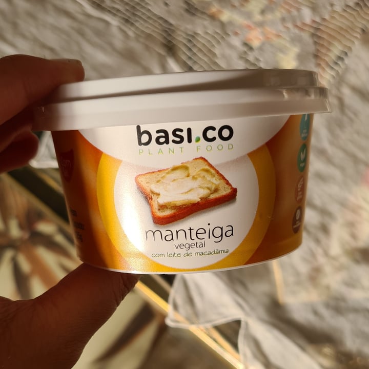 photo of Basi.co Manteiga vegetal shared by @vivianmaximo on  24 Oct 2021 - review