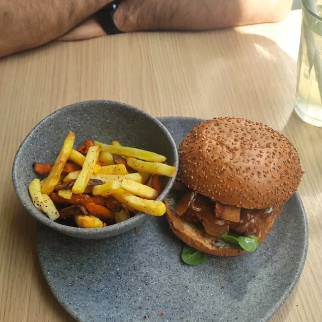 Foto do prato “Le Bleu No Burger”