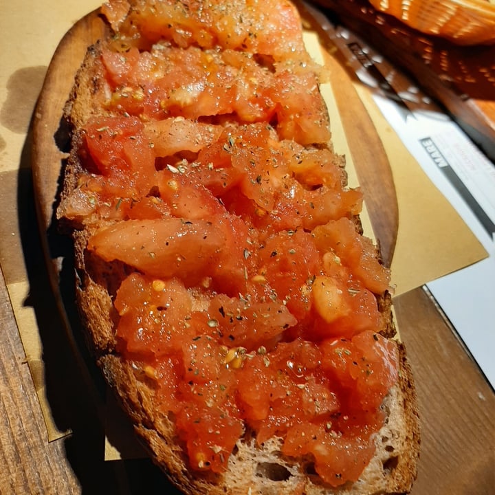 review photo of Ai Troeggi bruschetta con i pomodori shared by @annalisab99 on 22 Mar 2022 - review