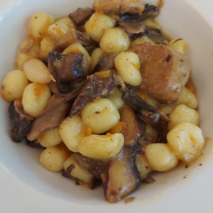 photo of Nene’ Delizie e Salute gnocchetti Funghi E Salsiccia Vegetale shared by @lacucinadilena on  04 Dec 2022 - review