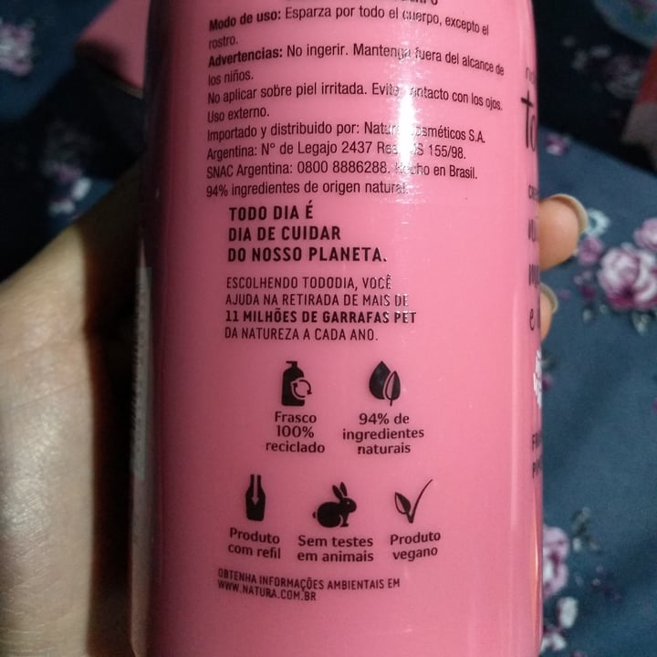 photo of Natura Crema corporal tododia- avellana y casis shared by @lourdesgenez on  14 Jan 2021 - review