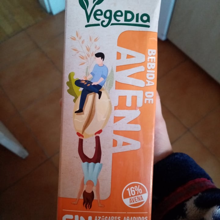 photo of Vegedia Bebida de Avena shared by @nuwandakowalsky on  03 Feb 2022 - review