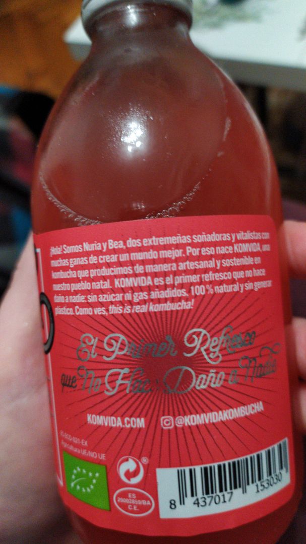 photo of KomVida Kombucha Kombucha Frutos Rojos shared by @alucinapepinillos on  25 Nov 2019 - review