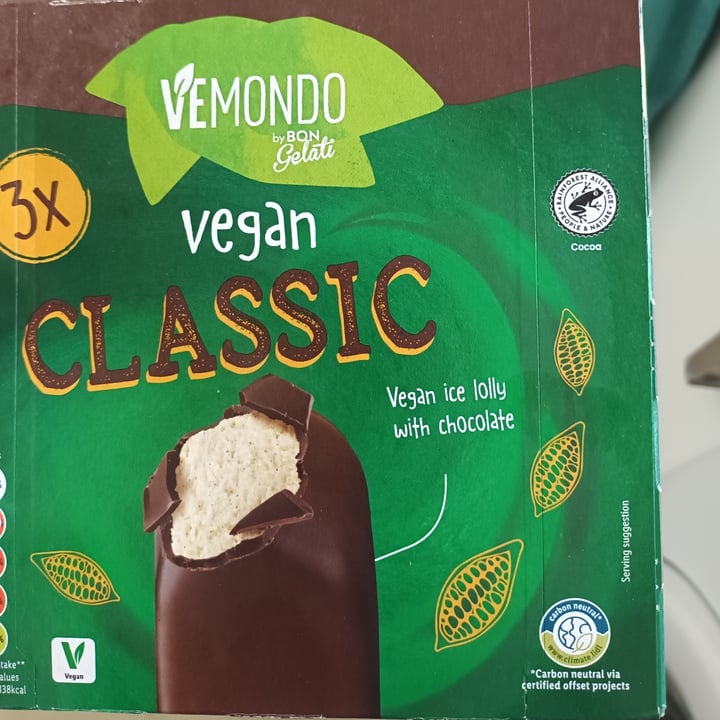 photo of Vemondo vegan ice lolly with chocolate shared by @jennia on  27 May 2022 - review
