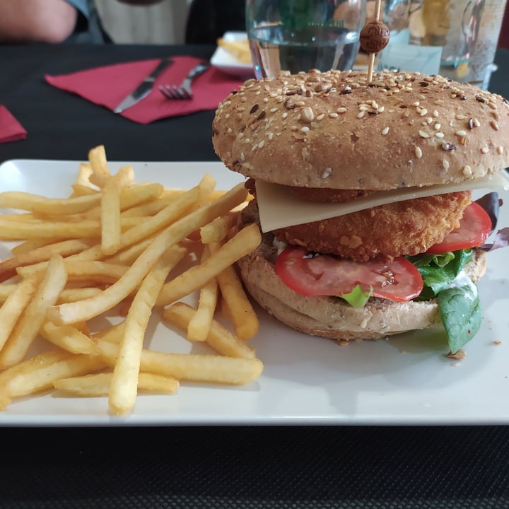 photo of LA VEGAVANA Hamburguesa Crunchy shared by @teysis on  27 Sep 2020 - review