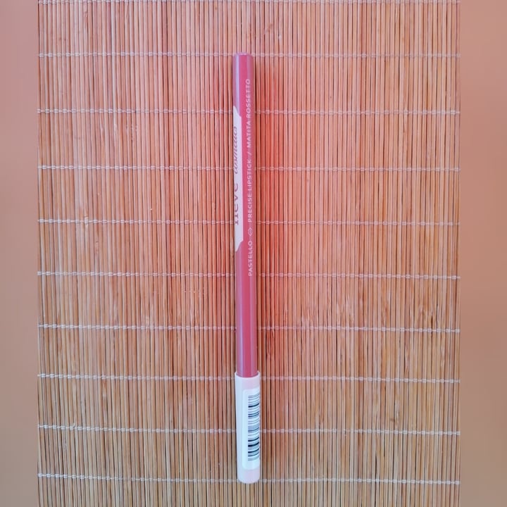 review photo of Neve Cosmetics Matita Rossetto Marmotta shared by @fmereu on 19 Jun 2022 - review