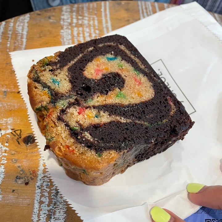 photo of Beatnic - Back Bay Chocolate Rainbow Swirl Cake shared by @zoeadamopoulos on  20 Aug 2021 - review