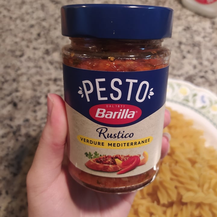 review photo of Barilla Pesto Rustico Verdure Mediterranee shared by @emicrania on 10 Nov 2022 - review