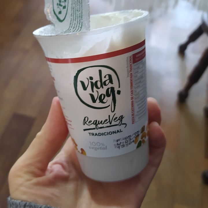 review photo of Vida Veg Requeijão Tradicional shared by @carolromao on 19 May 2022 - review