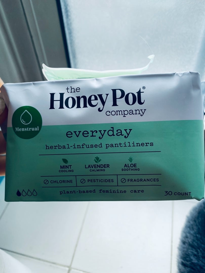 The Honey Pot Company Everyday Herbal Pantiliners Reviews | Abillion