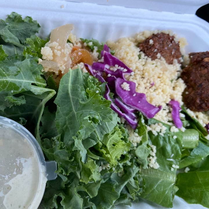 photo of The Roots Salad Bar Mediterranean Salad shared by @andreaap on  25 Dec 2021 - review