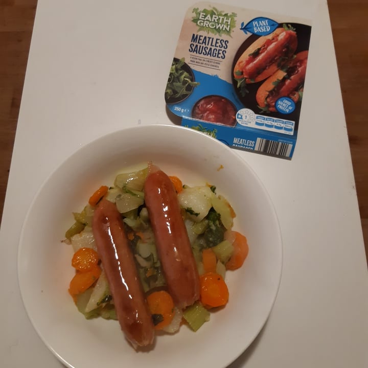 review photo of Earth Grown Meatless Sausages shared by @kimu on 09 Jul 2021 - review