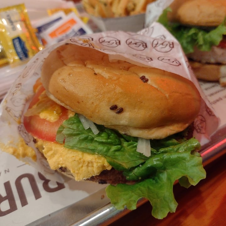 review photo of Burger 54 Not chesse burger shared by @selene08 on 12 Oct 2021 - review
