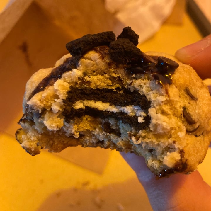 review photo of YAYA BURGER BAR IZAKAYA Vegan Oreo Cookie shared by @jordivalentini on 06 Jun 2022 - review