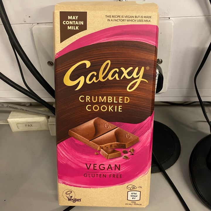 photo of Galaxy Cookie Crumble shared by @meganthevegetable on  19 Sep 2021 - review