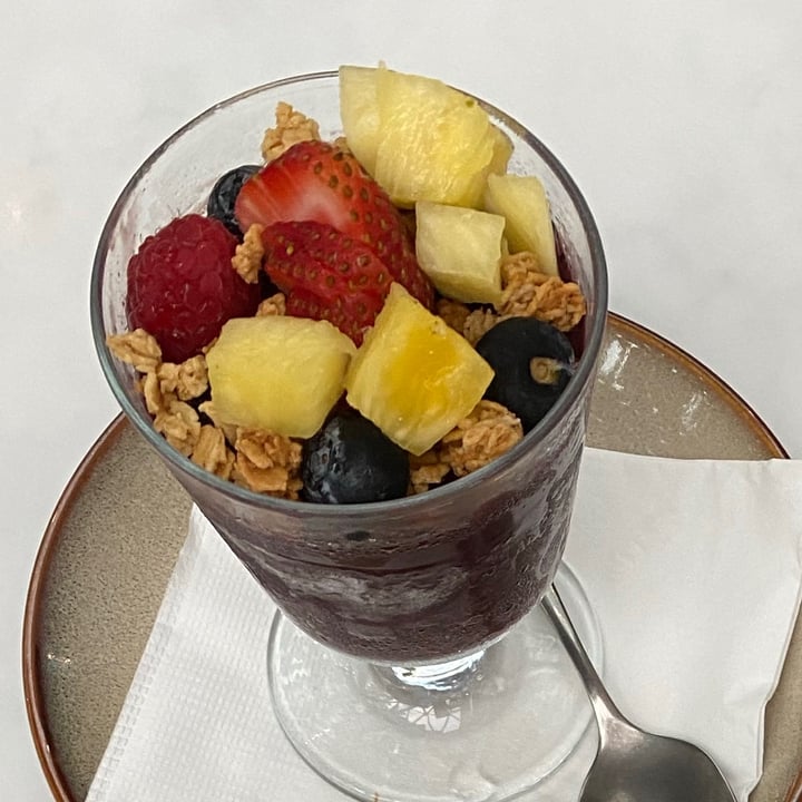 review photo of Aloha Poké (Jewel Changi Airport) Acai Bowl shared by @hannahjtan on 19 Jul 2021 - review