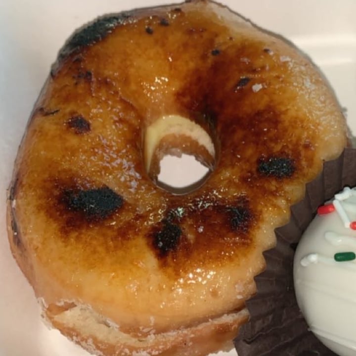 photo of Reverie Bakeshop crème brulee donut shared by @fairyprincess on  22 Jan 2021 - review