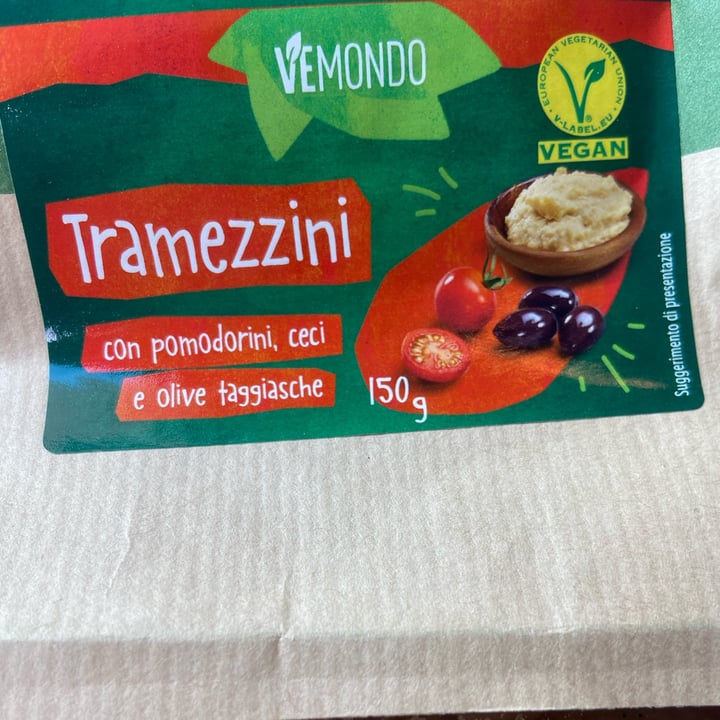photo of Vemondo  Tramezzini Pomodoro, Ceci e Olive Taggiasche shared by @federego77 on  27 Jun 2022 - review