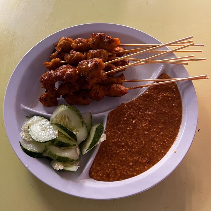photo of Victor's Vegetarian Food Satay shared by @eritakay on  16 Sep 2022 - review