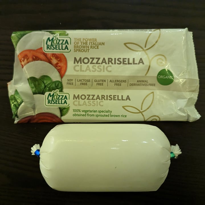 photo of Mozzarisella Mozzarisella Classic shared by @1sabella on  03 Dec 2022 - review