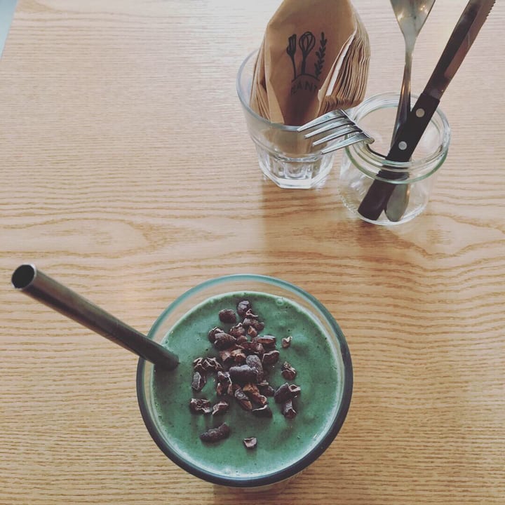 photo of Plant Café & Kitchen Power Green Smoothie shared by @mags21 on  06 Apr 2019 - review