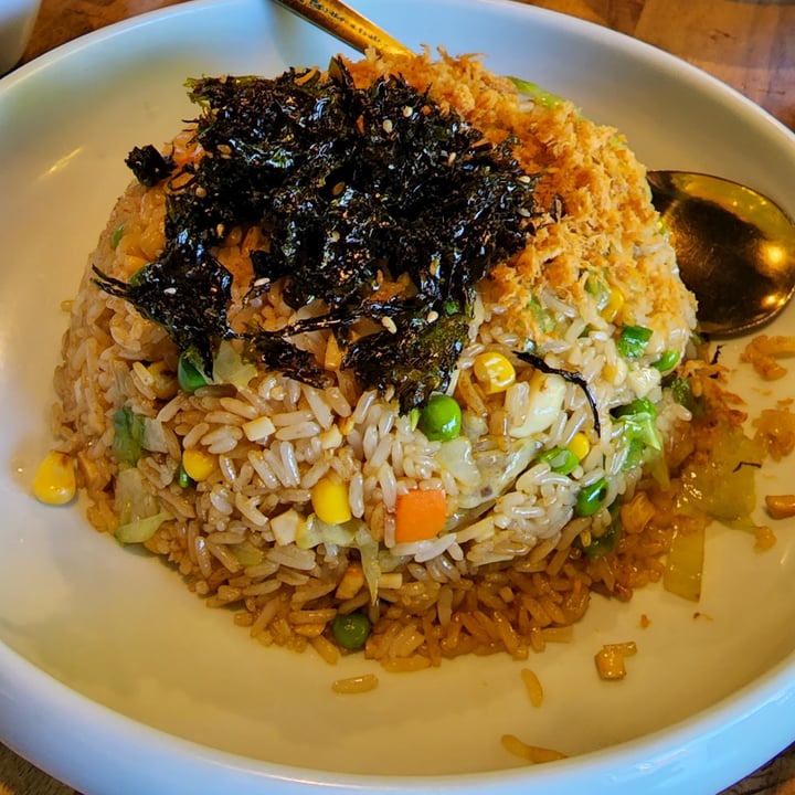 photo of Green Sprouts Vegetarian Truffle Fried Rice shared by @skinticket08 on  04 Dec 2022 - review