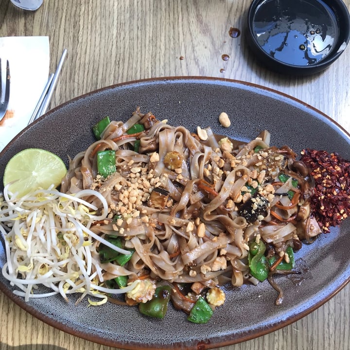 photo of Plantasia Pad Thai shared by @veganmarcy on  21 Feb 2021 - review