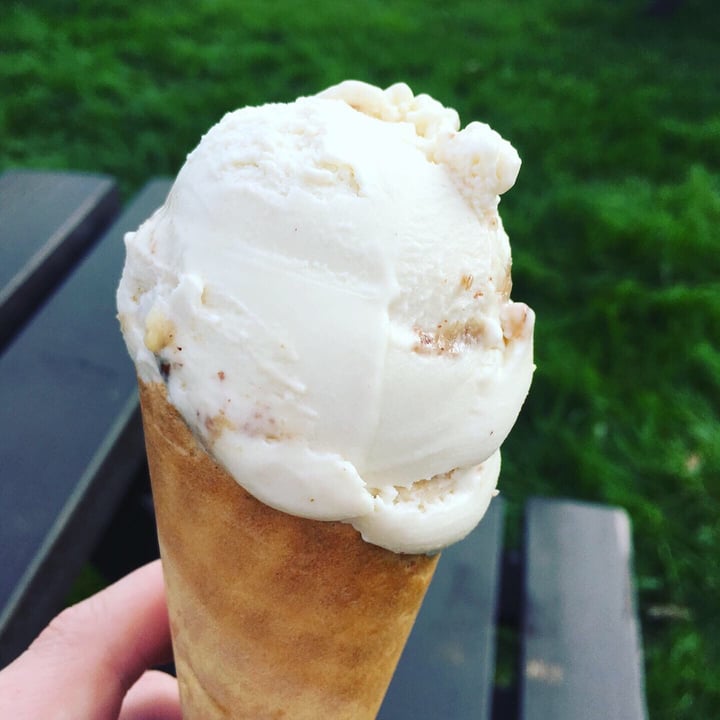 photo of Booja-Booja Caramel Pecan Praline Ice Cream shared by @lalarolls on  07 Sep 2019 - review