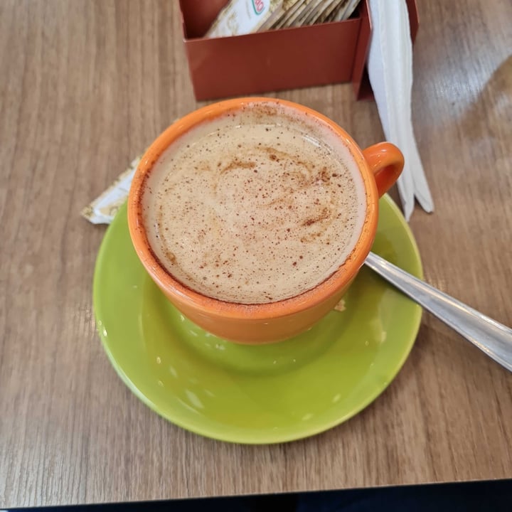 photo of Cafeteria Rito Café & Co Capuccino Vegano shared by @deborapety on  26 Oct 2022 - review