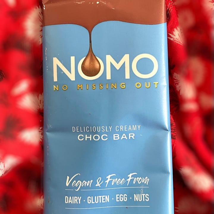 photo of NOMOO Plant-Based Brasil choc bar shared by @thecurvyblondevegan on  15 Jun 2022 - review