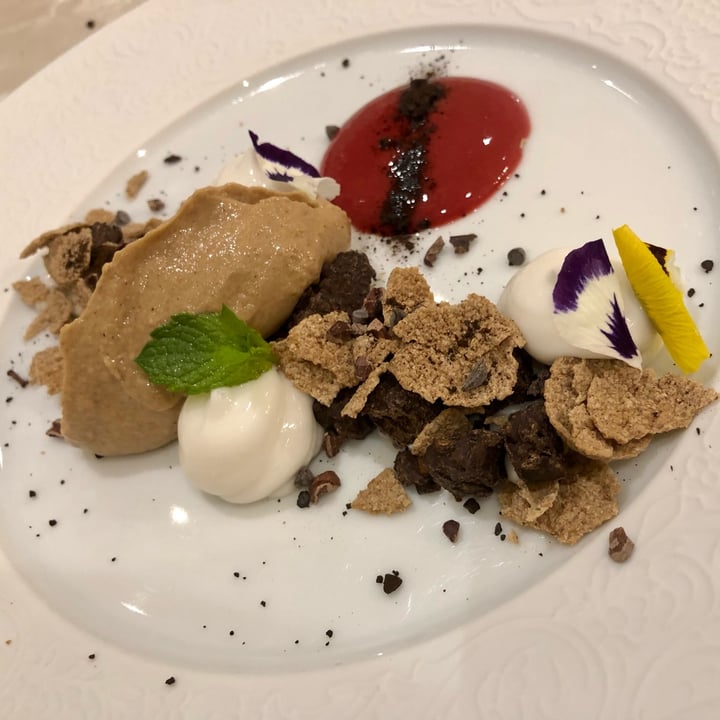photo of Linfa Milano - Eat Different Nocciole e cereali shared by @stranita on  19 Oct 2021 - review