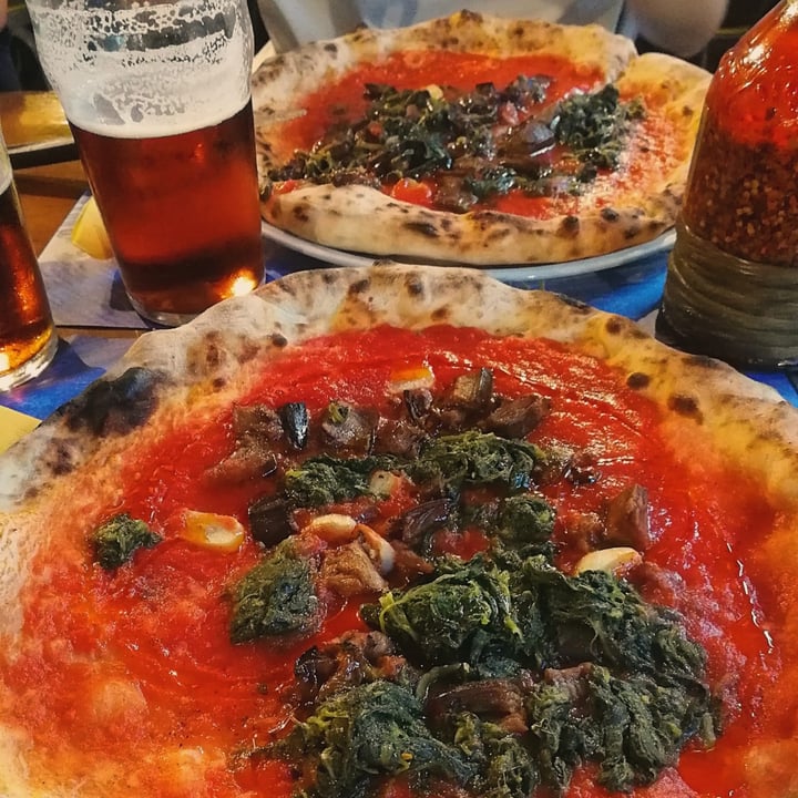 photo of Piccola Ischia Pizza shared by @the-vegan-way on  24 Mar 2022 - review