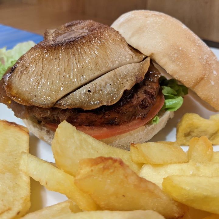review photo of Burgerheim Pamplona Burger Al Gusto De Proteína De Guisante shared by @pasquito on 11 Jan 2021 - review