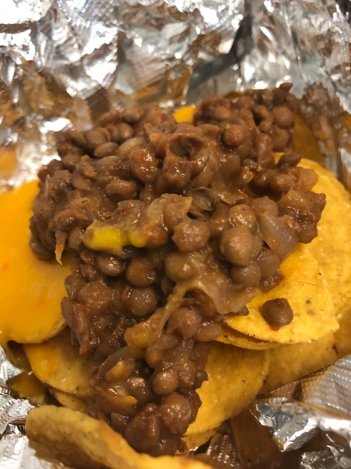 photo of VeganMunch Nachos shared by @cristinarmzgmz on  10 Feb 2020 - review